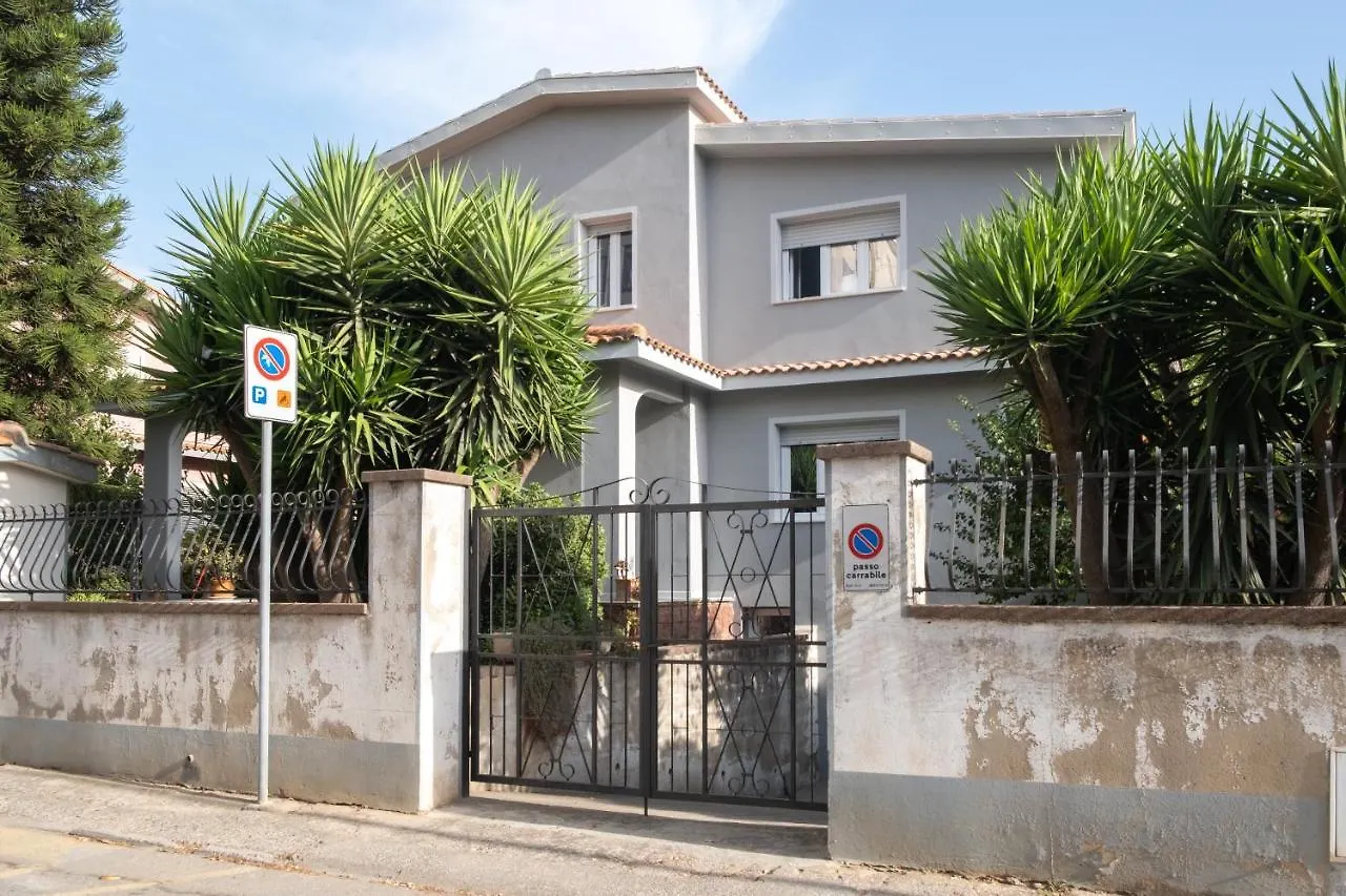 casa ortensia Iglesias Italia